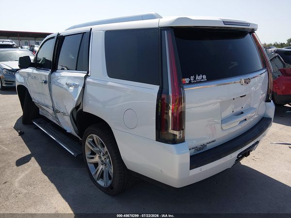 2018 CADILLAC ESCALADE PREMIUM LUXURY