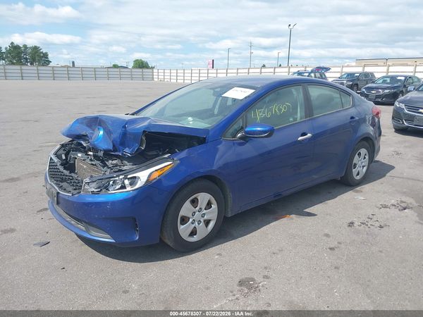 2017 KIA FORTE LX