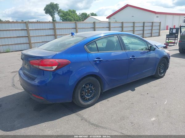 2017 KIA FORTE LX