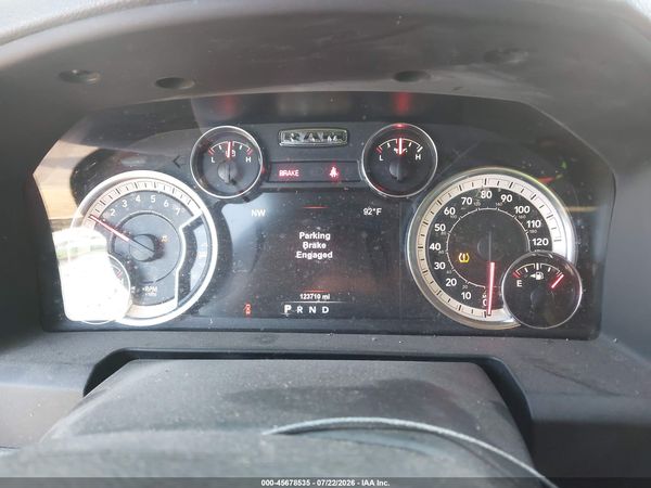 2017 RAM 1500 LONE STAR  4X4 5'7 BOX