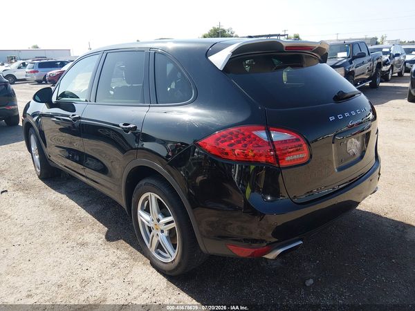 2014 PORSCHE CAYENNE PLATINUM EDITION