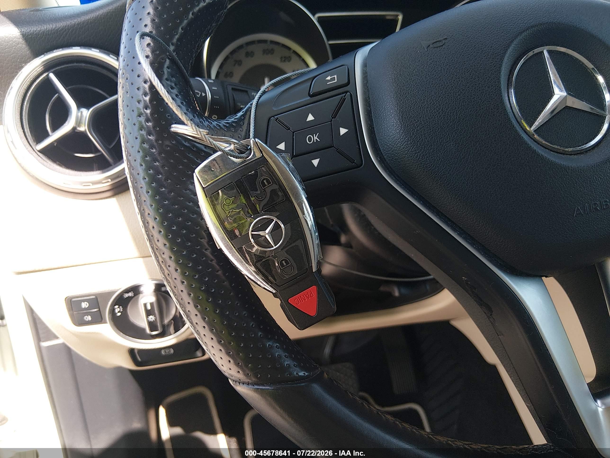 2015 MERCEDES-BENZ GLA 250 GLA250