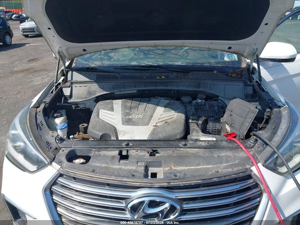 2017 HYUNDAI SANTA FE SE
