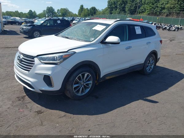 2017 HYUNDAI SANTA FE SE