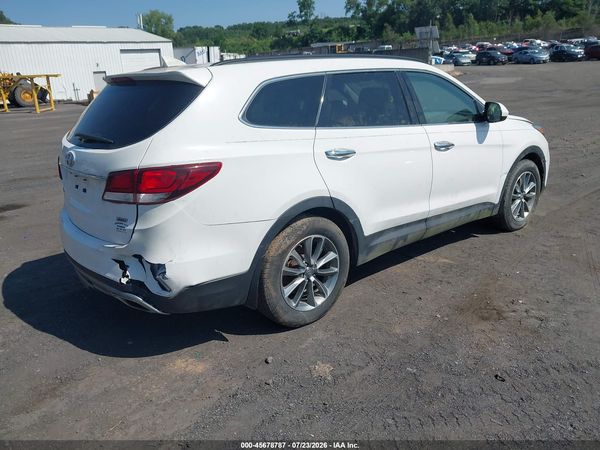 2017 HYUNDAI SANTA FE SE