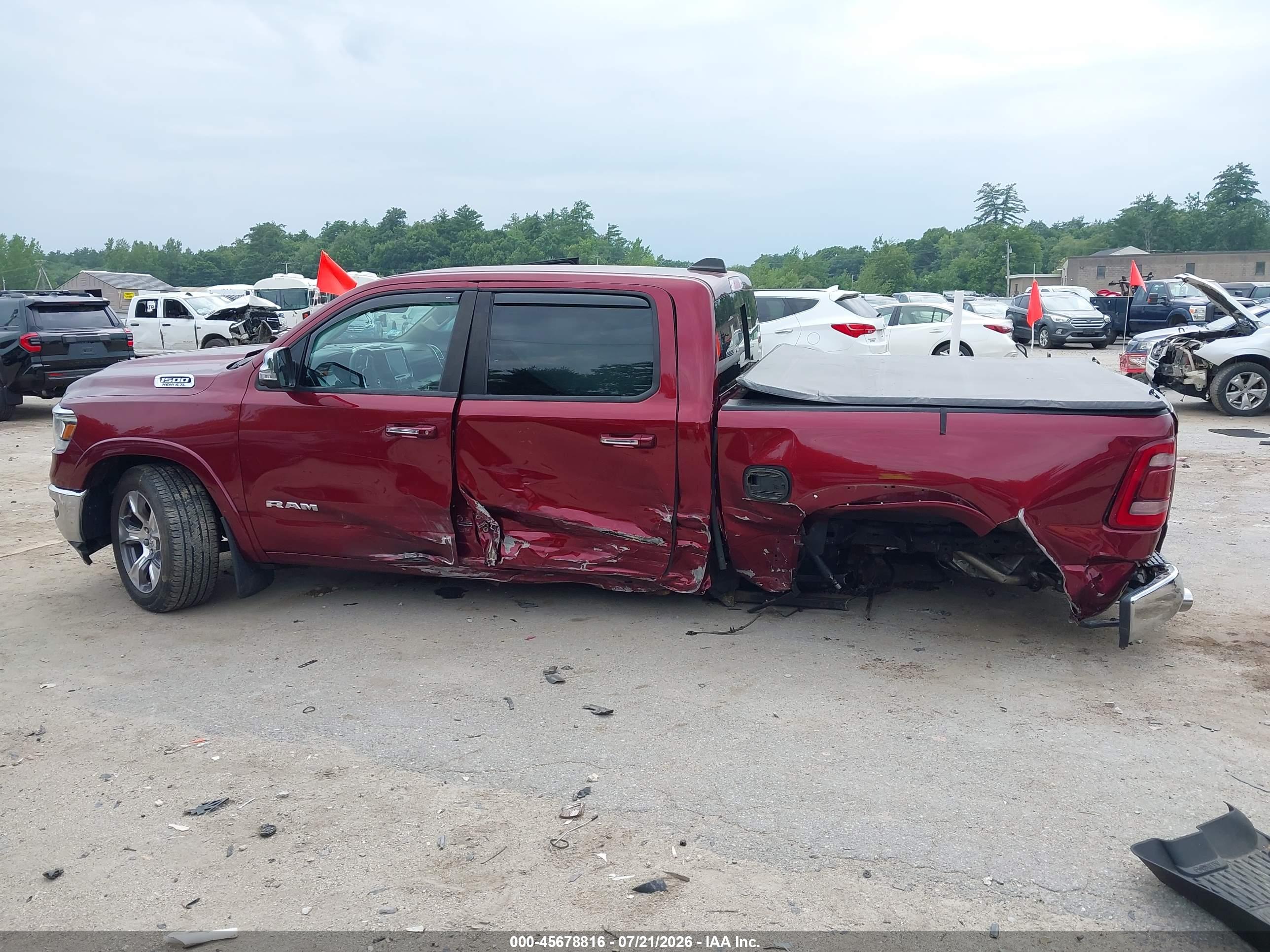 2020 RAM 1500 LARAMIE  4X4 5'7 BOX