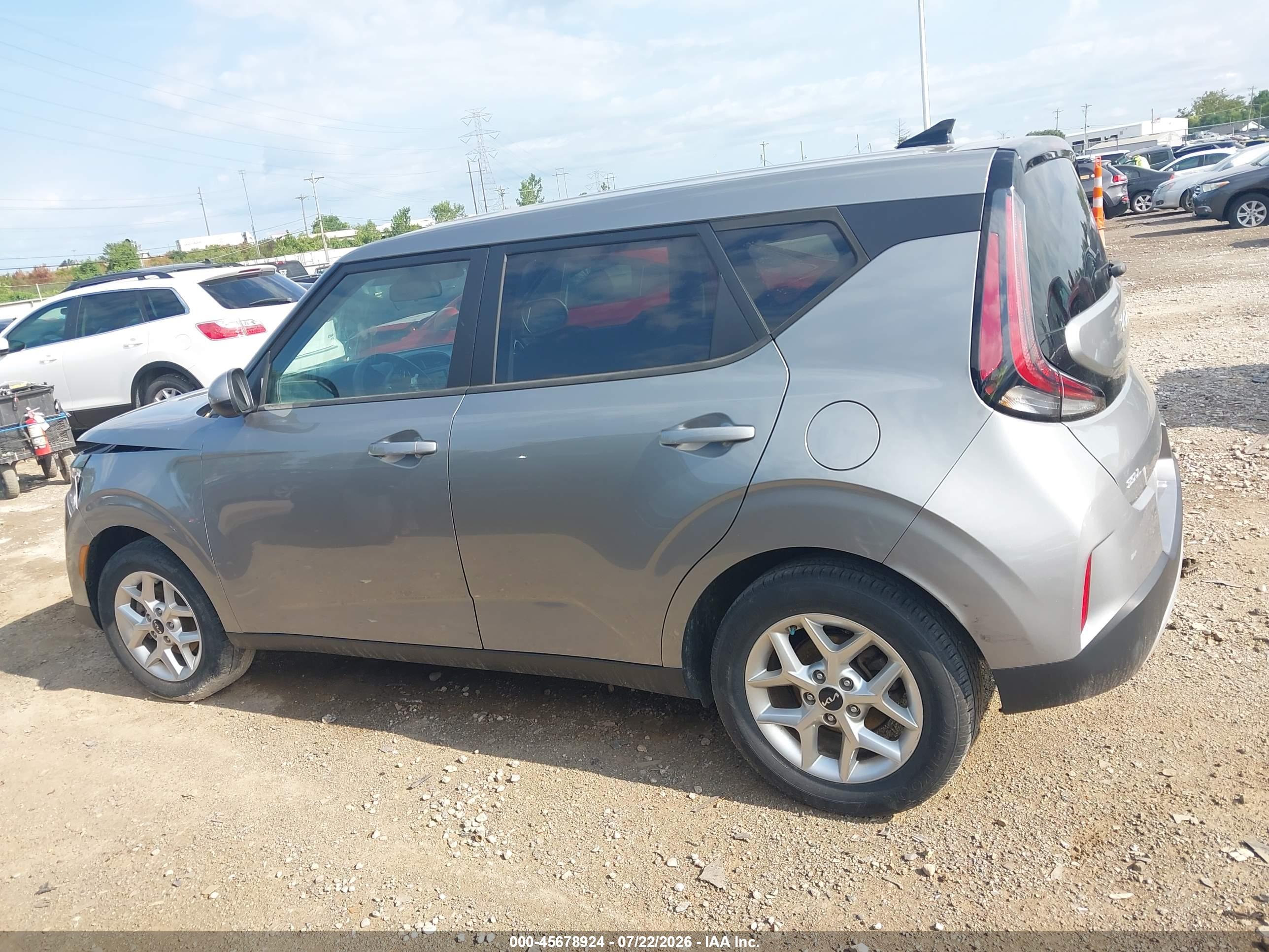 2023 KIA SOUL LX