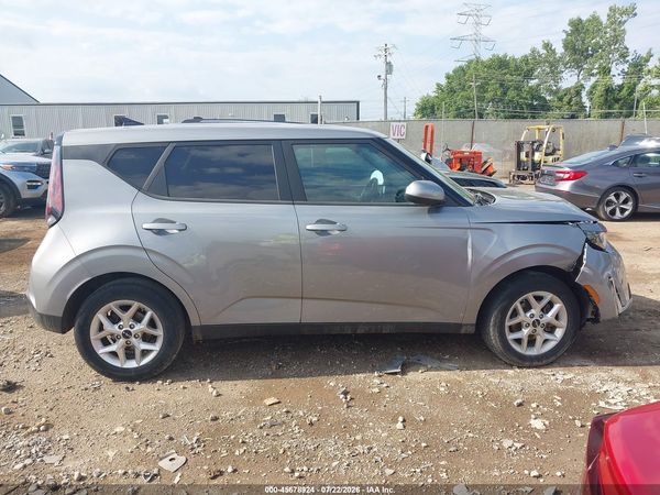 2023 KIA SOUL LX