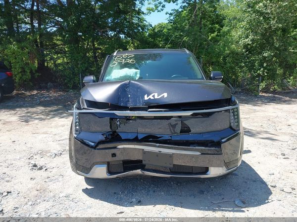 2024 KIA EV9 LAND