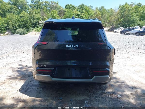 2024 KIA EV9 LAND
