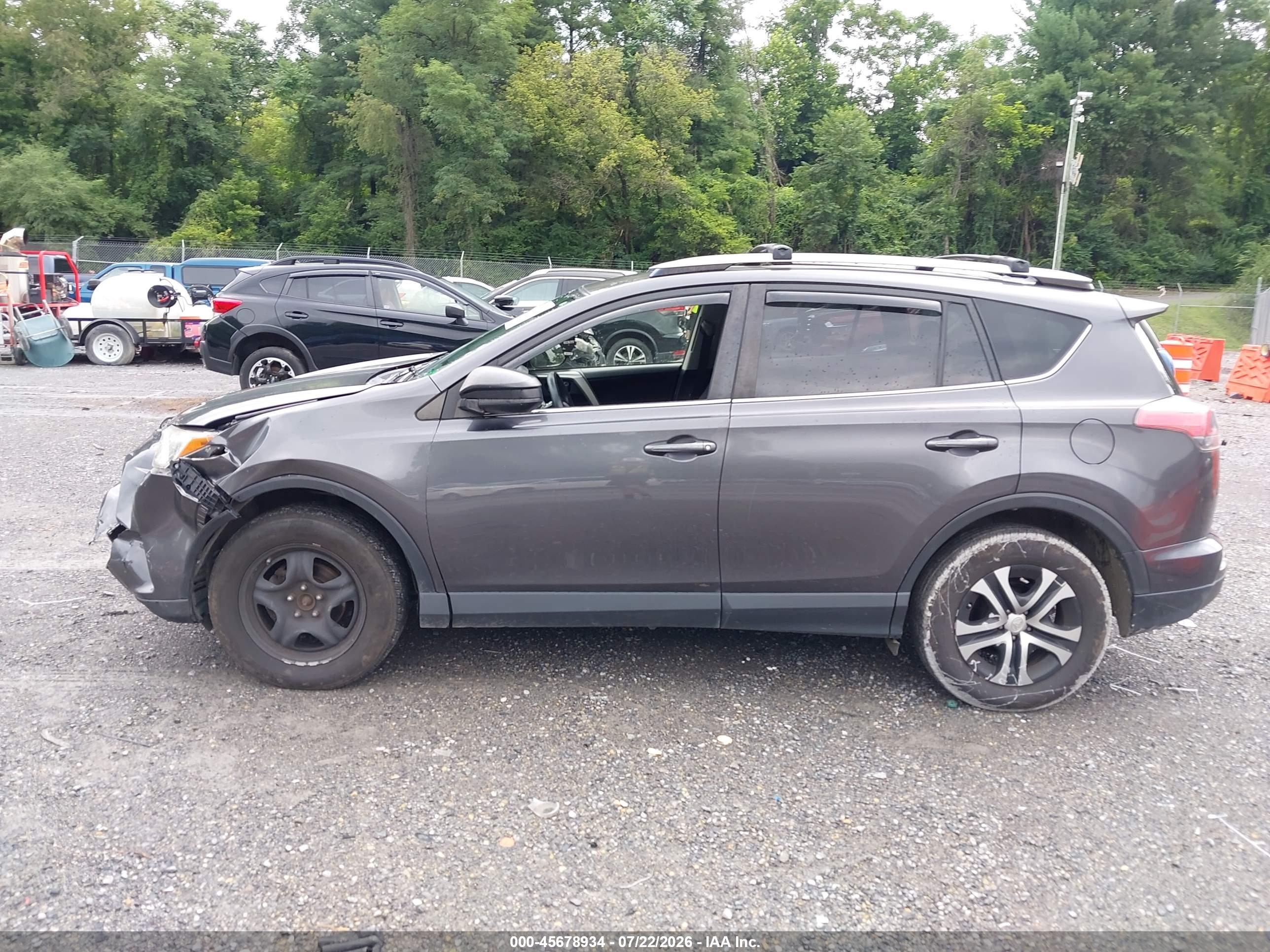 2017 TOYOTA RAV4 LE