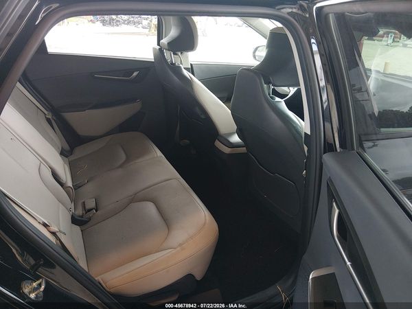 2022 KIA EV6 WIND