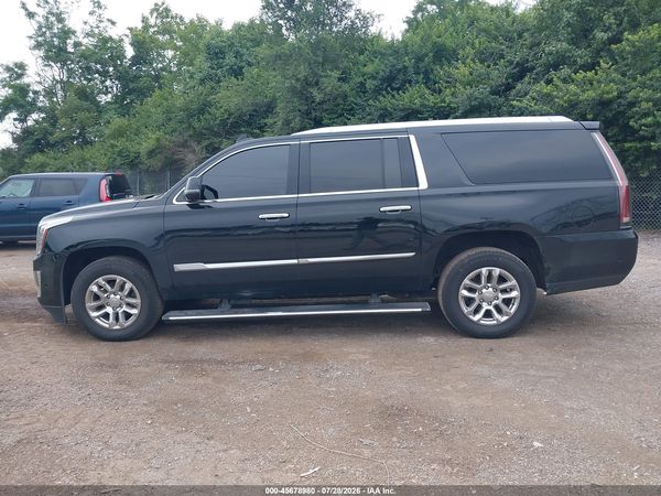 2017 CADILLAC ESCALADE ESV