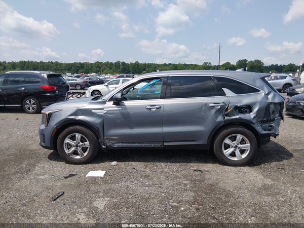 2025 KIA SORENTO LX