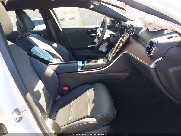 2025 MERCEDES-BENZ C 300 C300