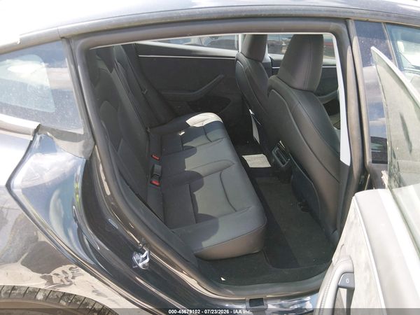 2025 TESLA MODEL 3