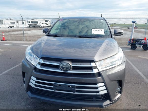 2018 TOYOTA HIGHLANDER LE PLUS