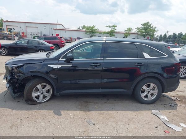 2025 KIA SORENTO LX