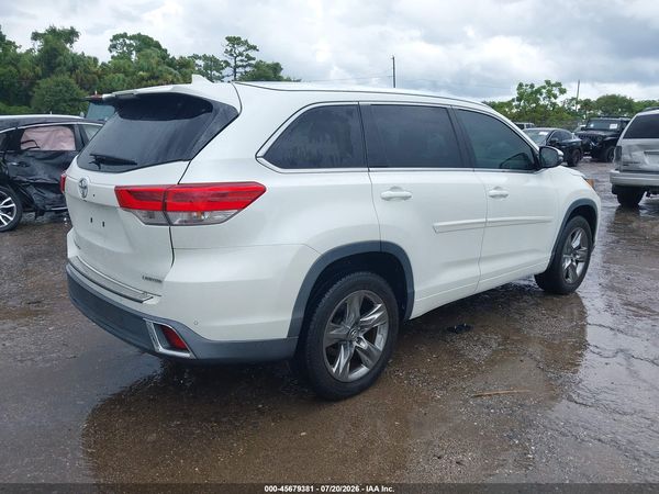 2018 TOYOTA HIGHLANDER LIMITED PLATINUM