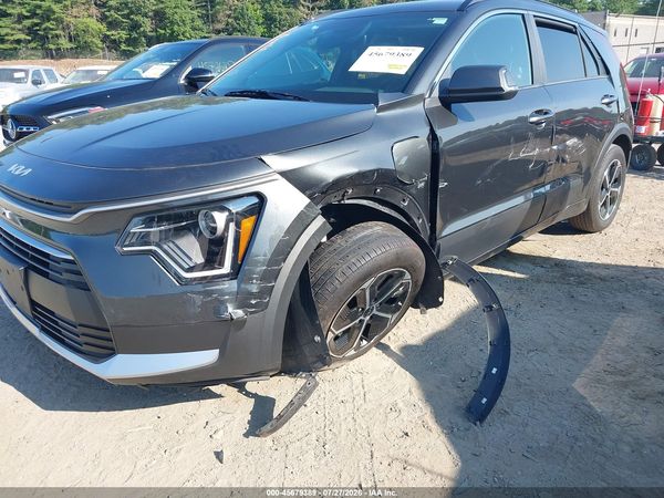 2025 KIA NIRO PLUG-IN HYBRID EX