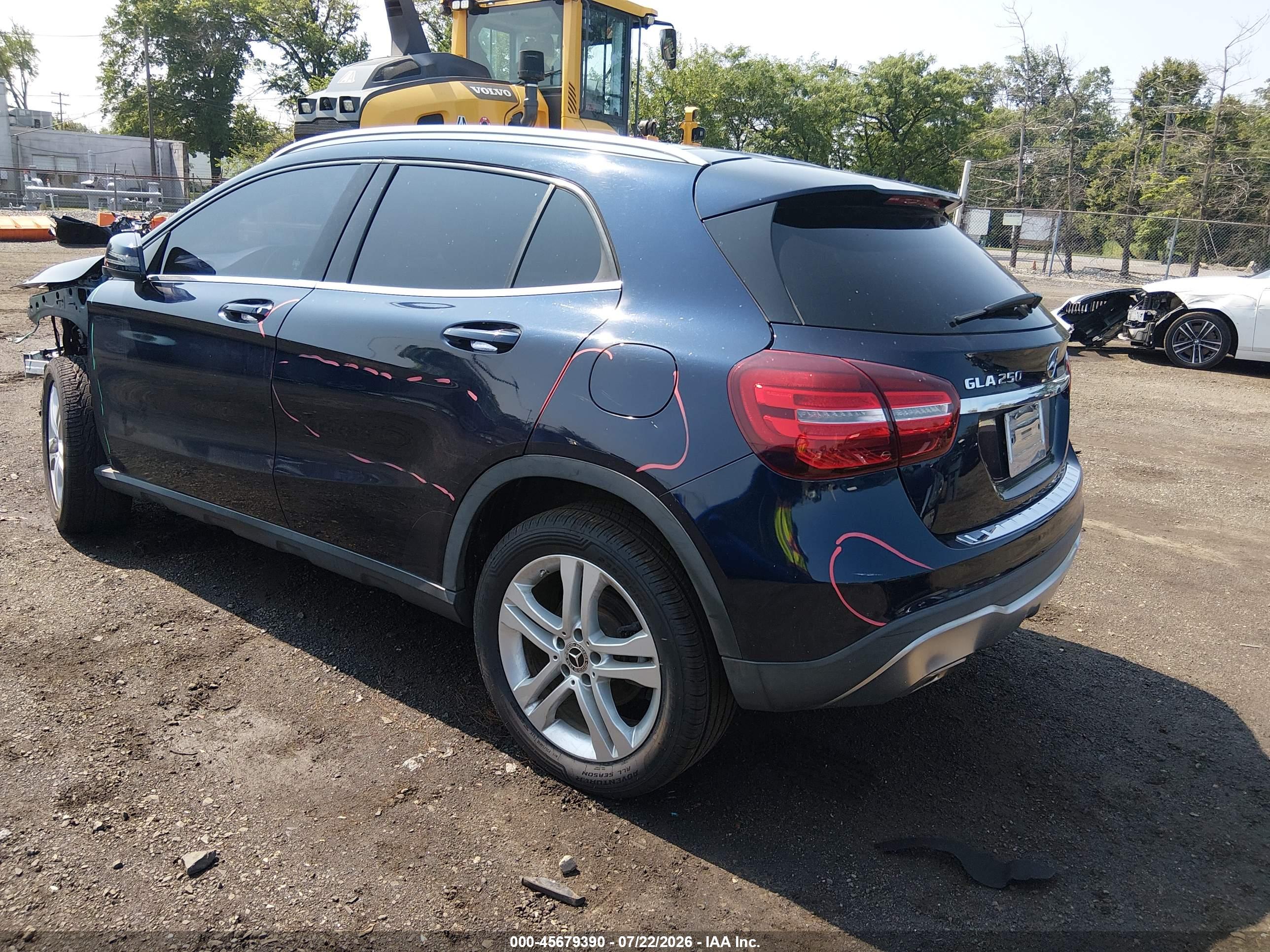 2018 MERCEDES-BENZ GLA 250 4MATIC