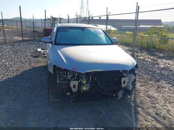 2017 AUDI Q3 2.0T PREMIUM