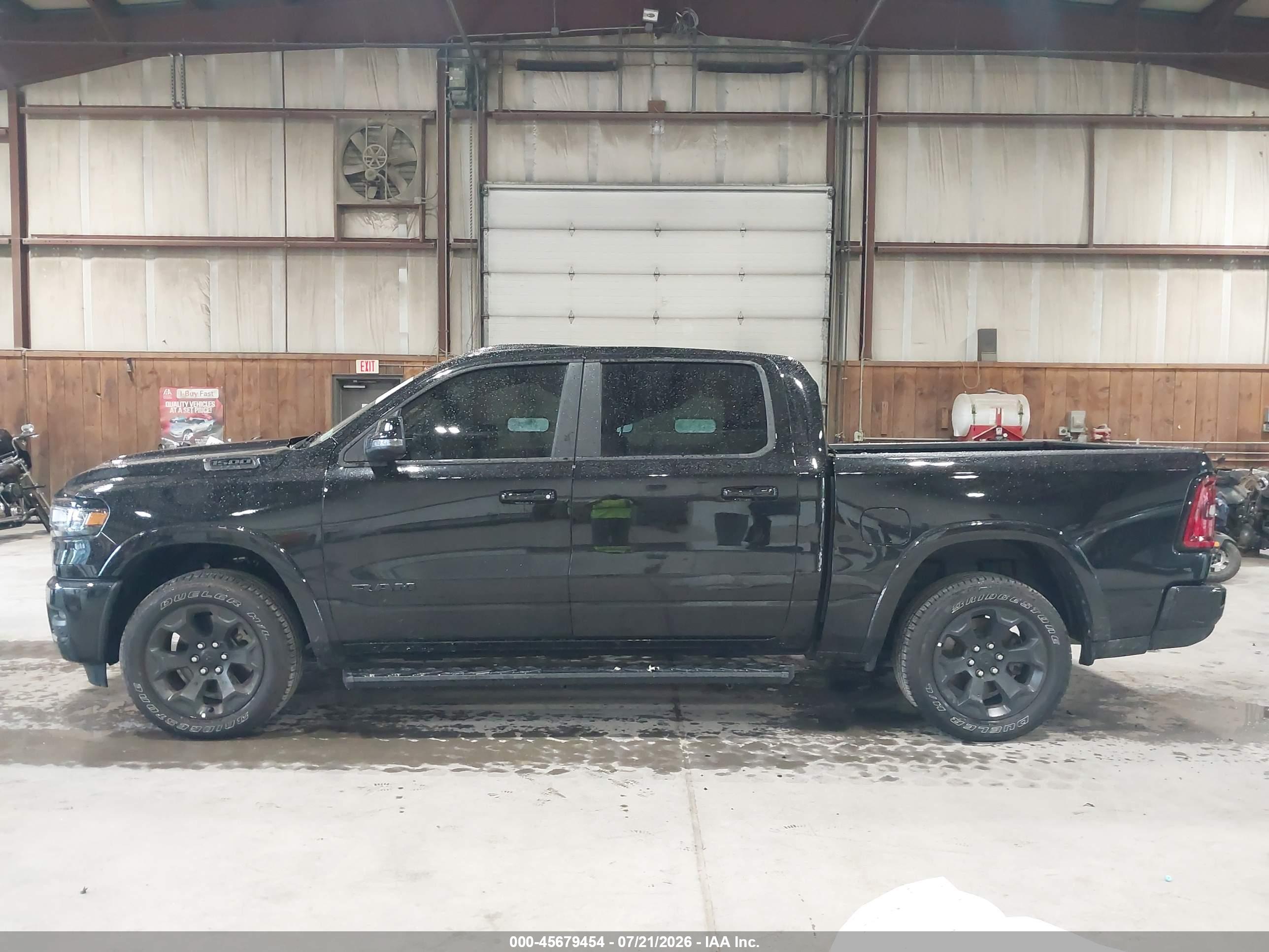 2025 RAM 1500 BIG HORN  4X4 5'7 BOX