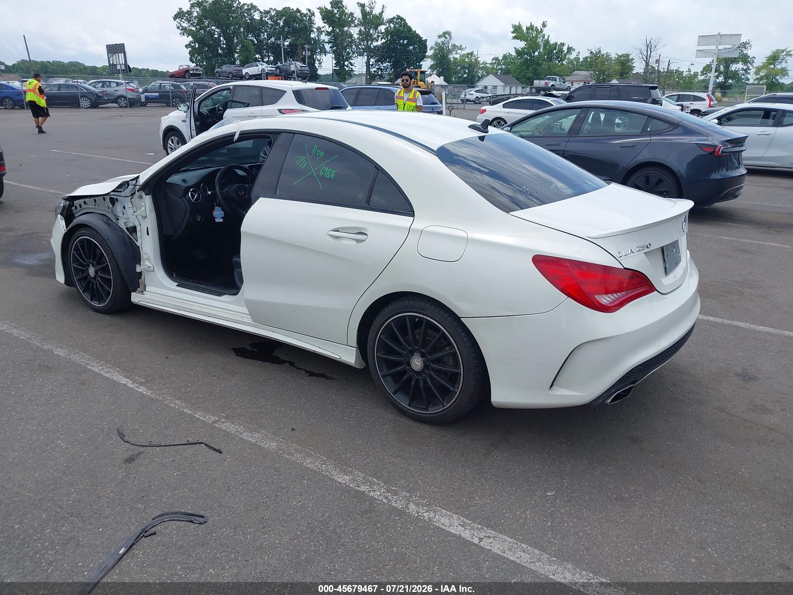 2016 MERCEDES-BENZ CLA 250 4MATIC