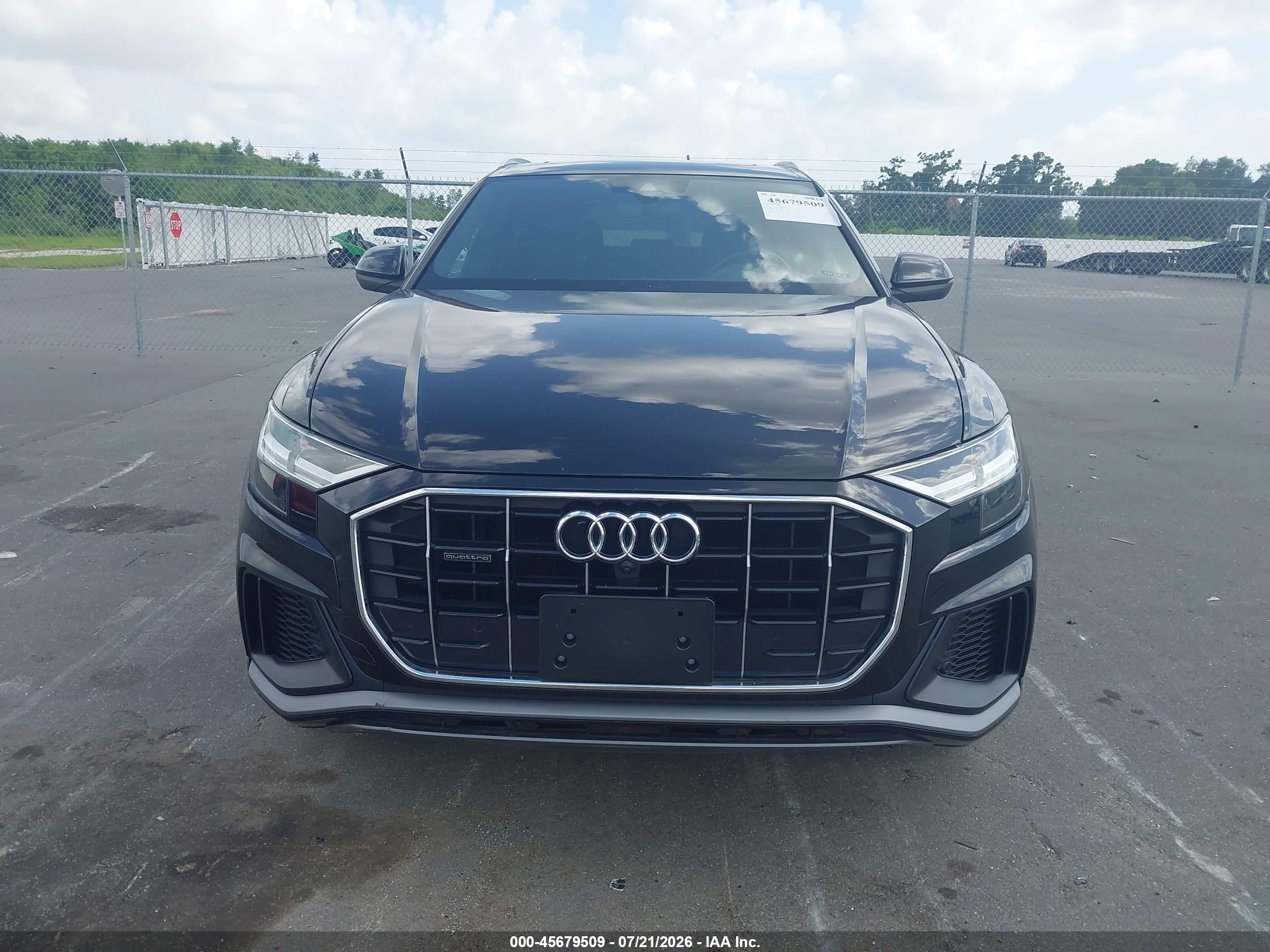 2021 AUDI Q8 quattro Progressiv