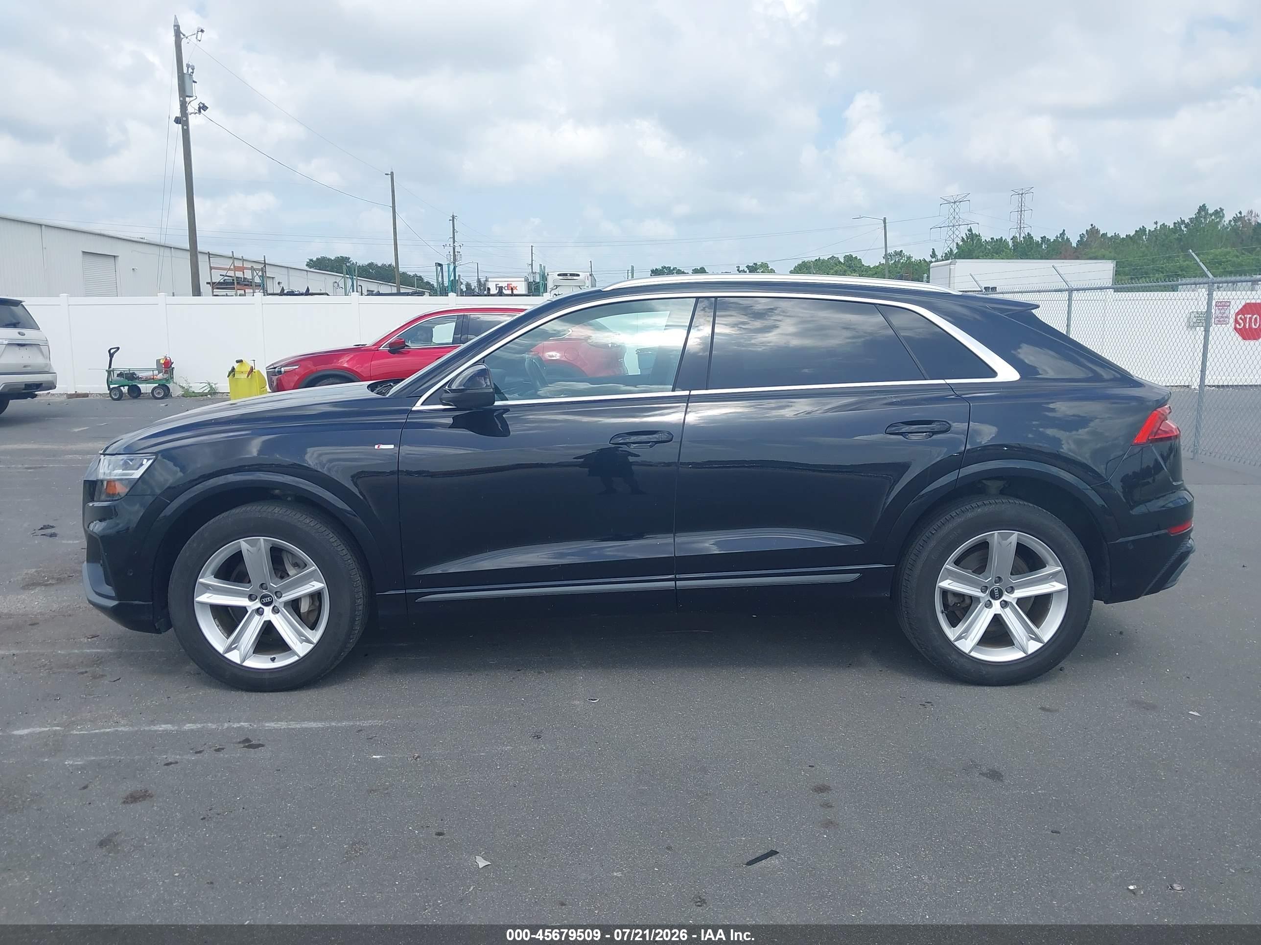 2021 AUDI Q8 quattro Progressiv