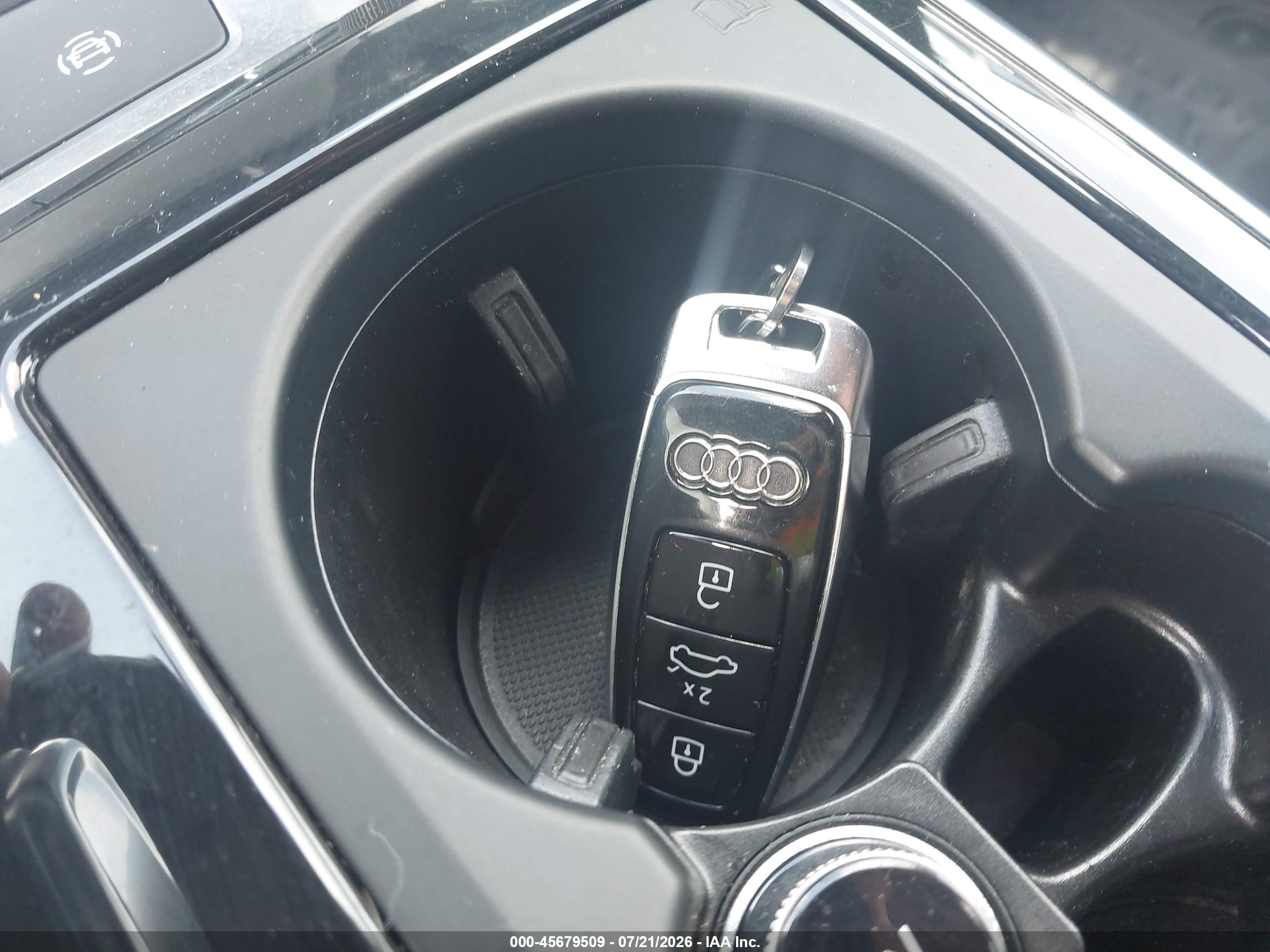 2021 AUDI Q8 quattro Progressiv