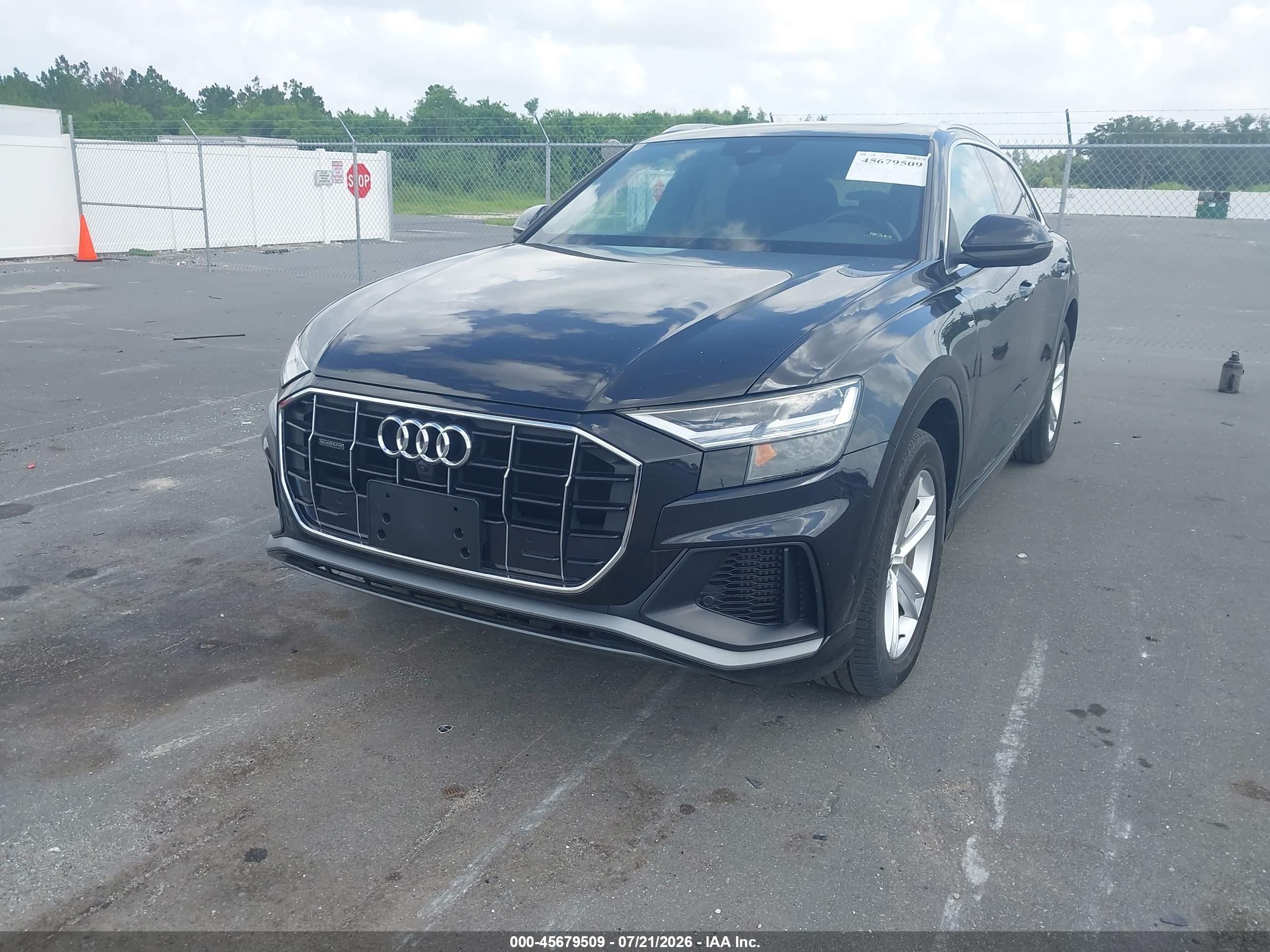 2021 AUDI Q8 quattro Progressiv