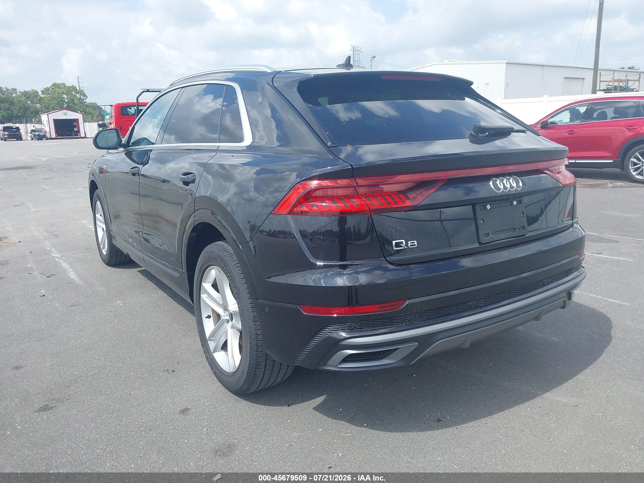 2021 AUDI Q8 quattro Progressiv