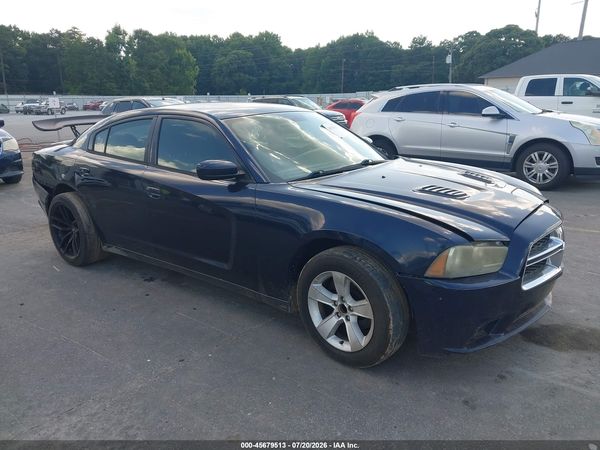 2012 DODGE CHARGER SE