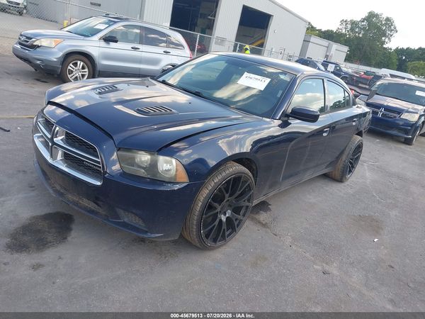 2012 DODGE CHARGER SE