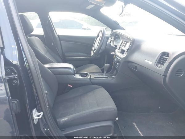 2012 DODGE CHARGER SE