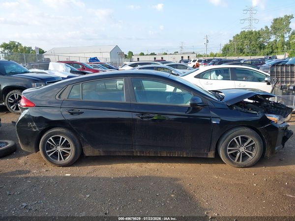 2017 HYUNDAI IONIQ HYBRID BLUE