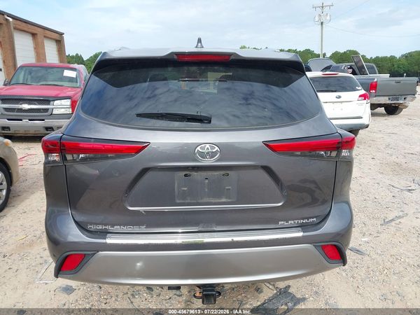 2021 TOYOTA HIGHLANDER PLATINUM