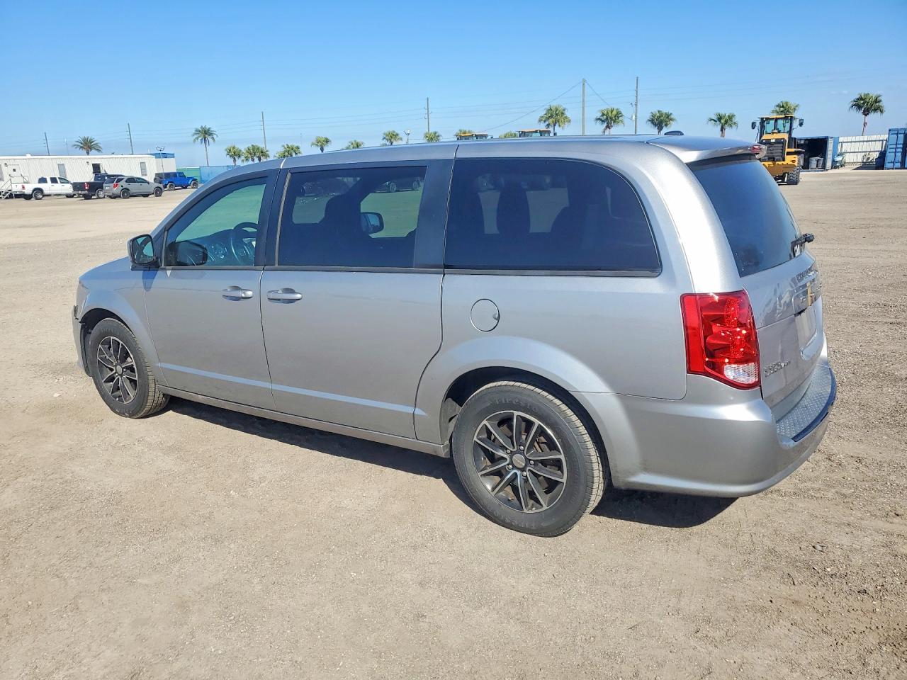 2018 DODGE GRAND CARAVAN SE
