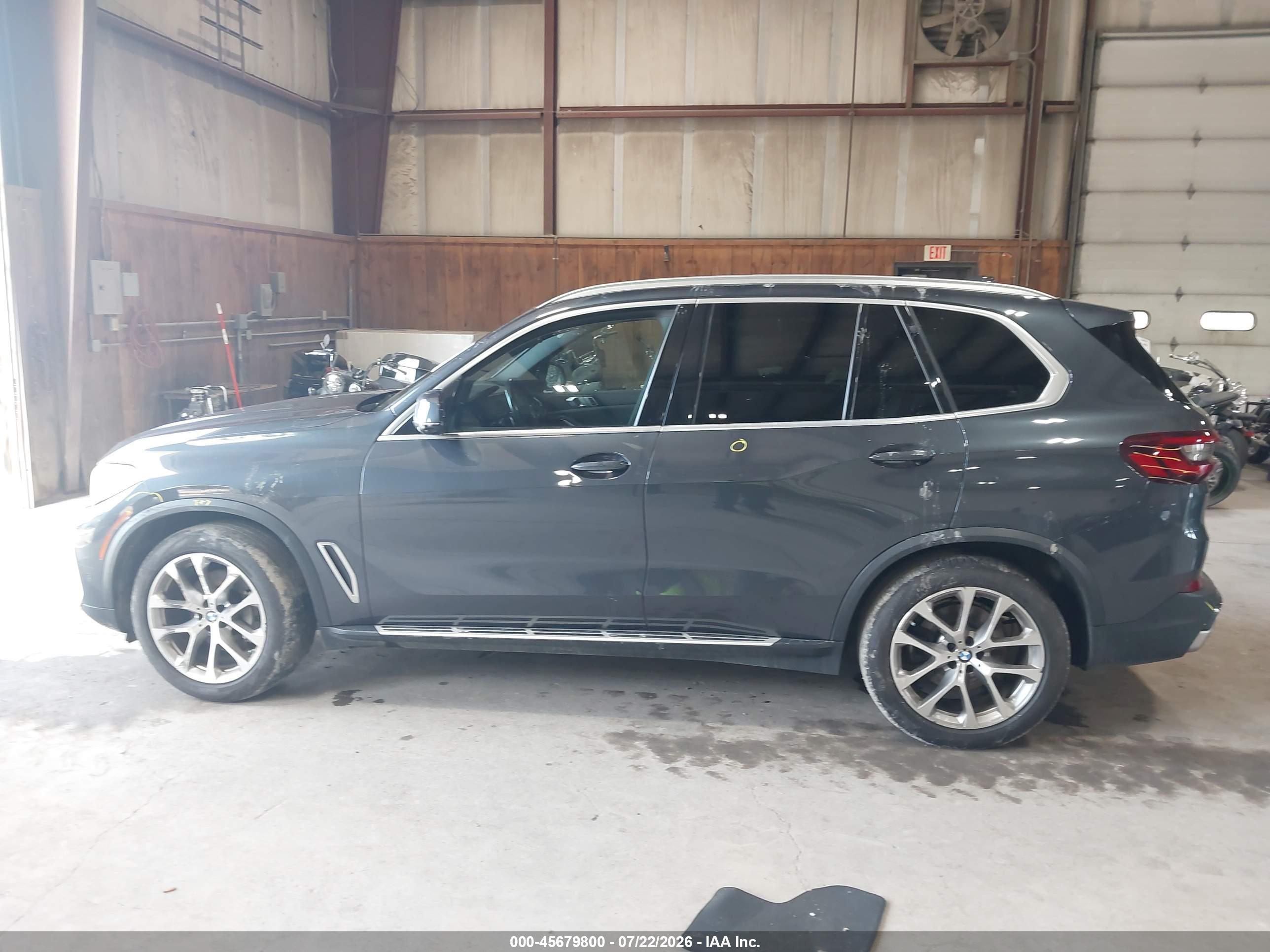 2021 BMW X5 XDRIVE40I