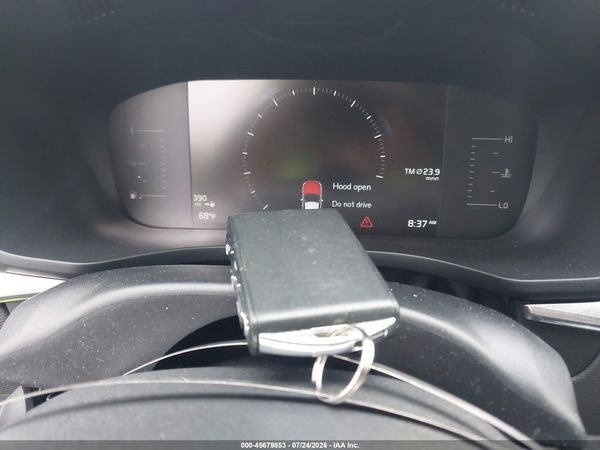 2019 VOLVO XC60 T5 MOMENTUM