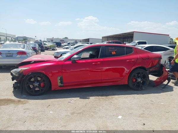 2018 KIA STINGER GT1