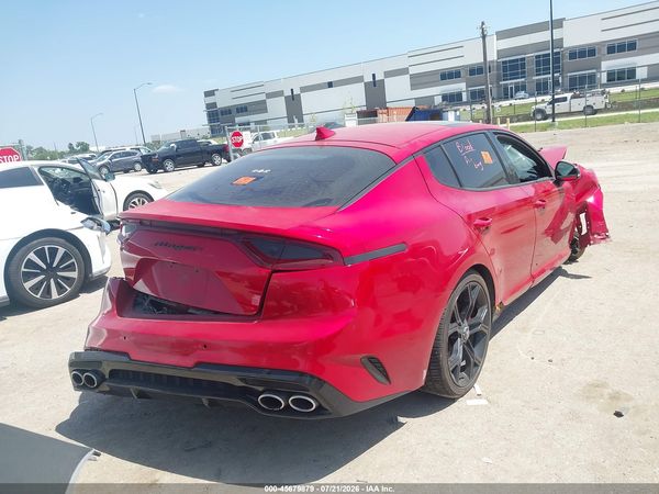 2018 KIA STINGER GT1