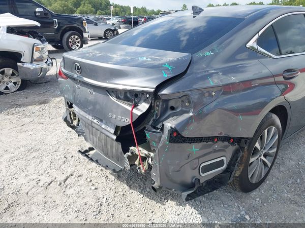 2019 LEXUS ES 350