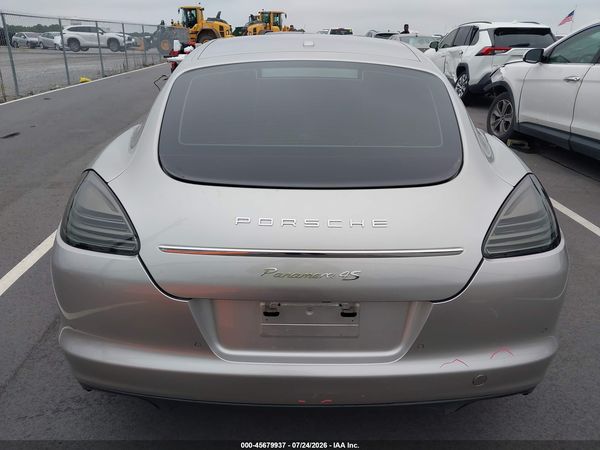 2010 PORSCHE PANAMERA 4S