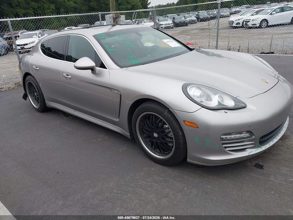 2010 PORSCHE PANAMERA 4S