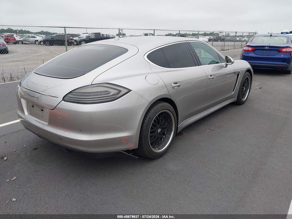 2010 PORSCHE PANAMERA 4S