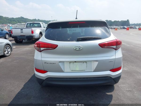 2018 HYUNDAI TUCSON SE