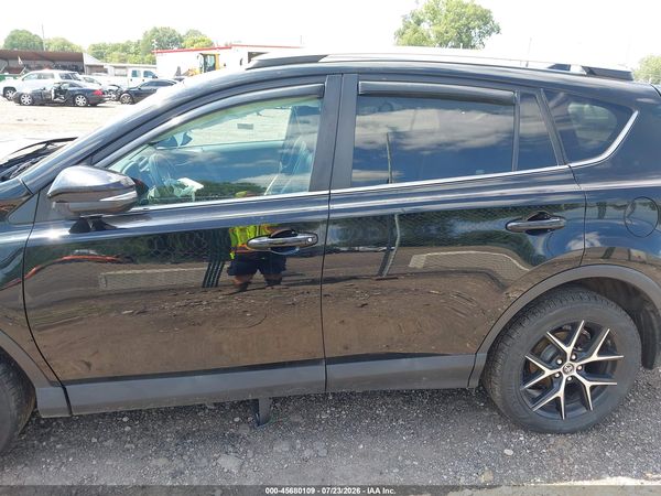 2016 TOYOTA RAV4 SE
