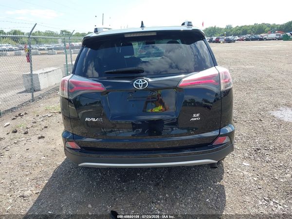2016 TOYOTA RAV4 SE